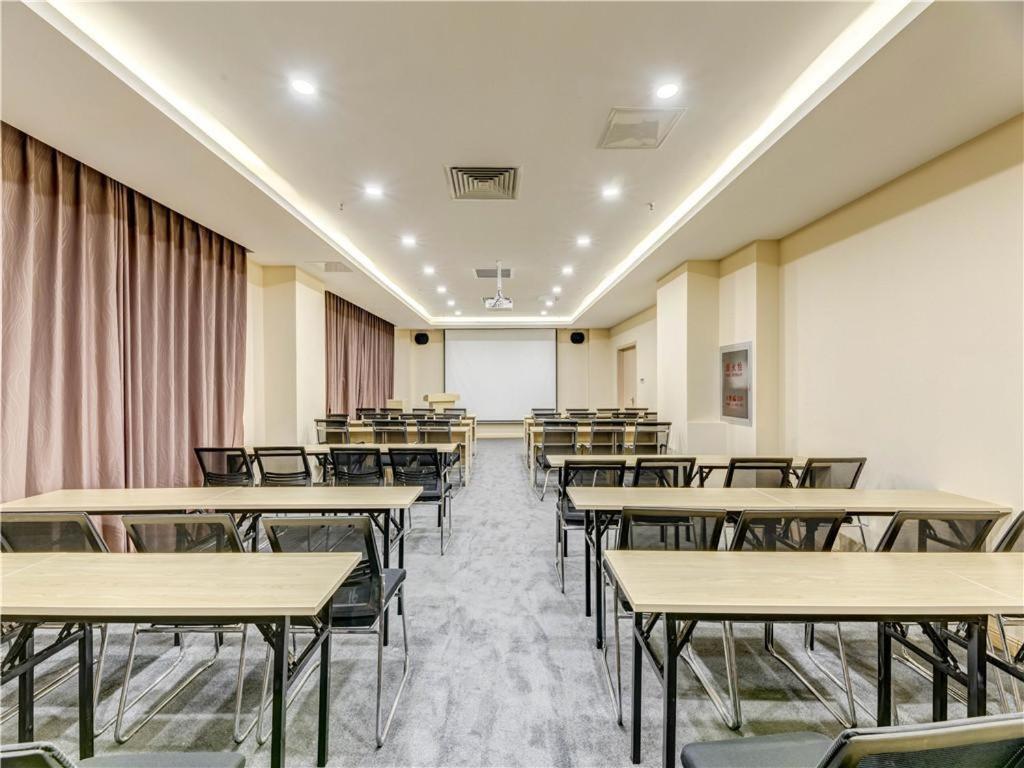 Lavande Hotel Tangshan Convention And Exhibition Yuanyang City Eksteriør billede